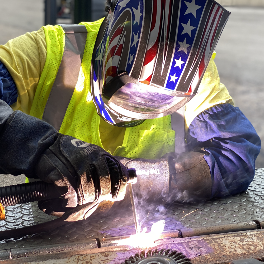 United Door and Dock Crew Member Fabricating